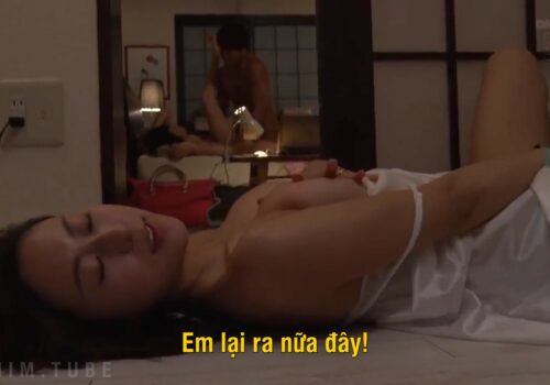 cau-con-re-dam-dang-loan-luan-cung-nguoi-me-vo-cuong-dam